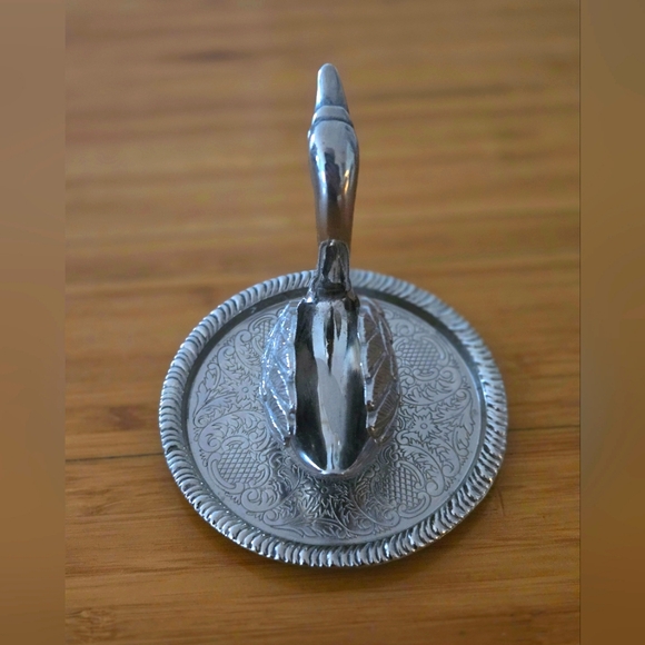 Vintage Silver alloys 💍 holder - Picture 3 of 7